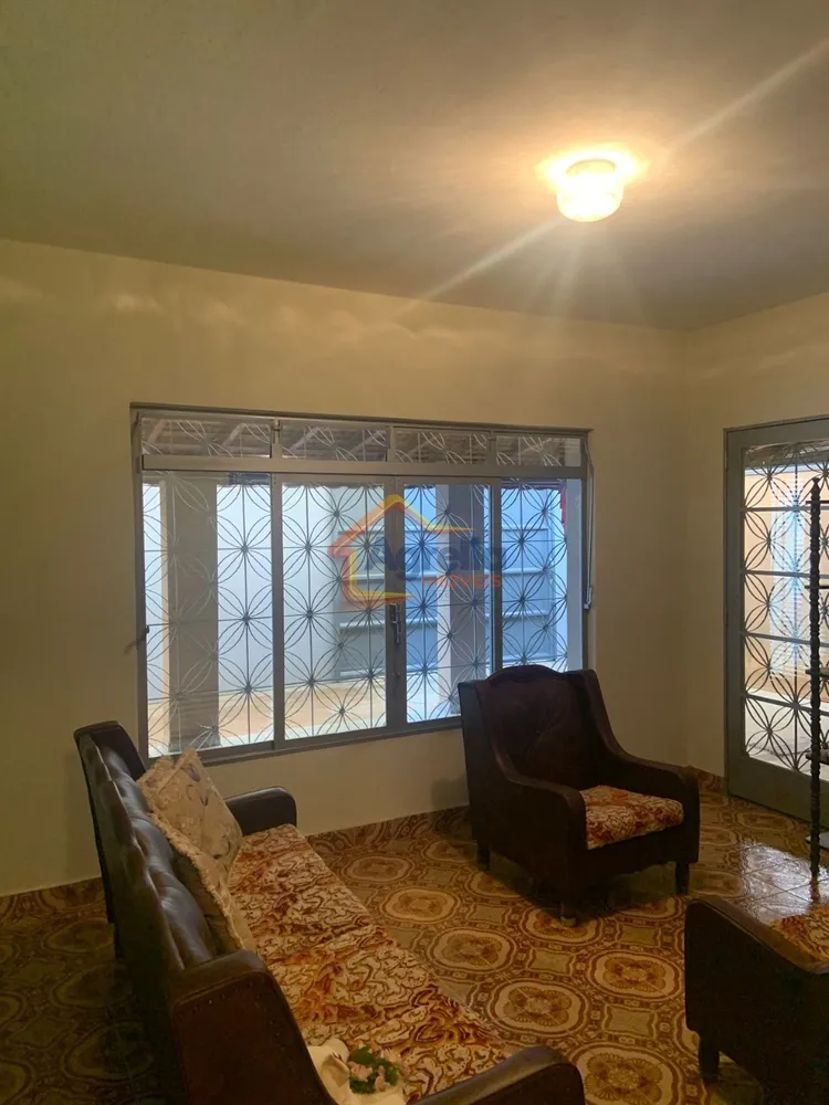 Casa, 4 quartos, 200 m² - Foto 1
