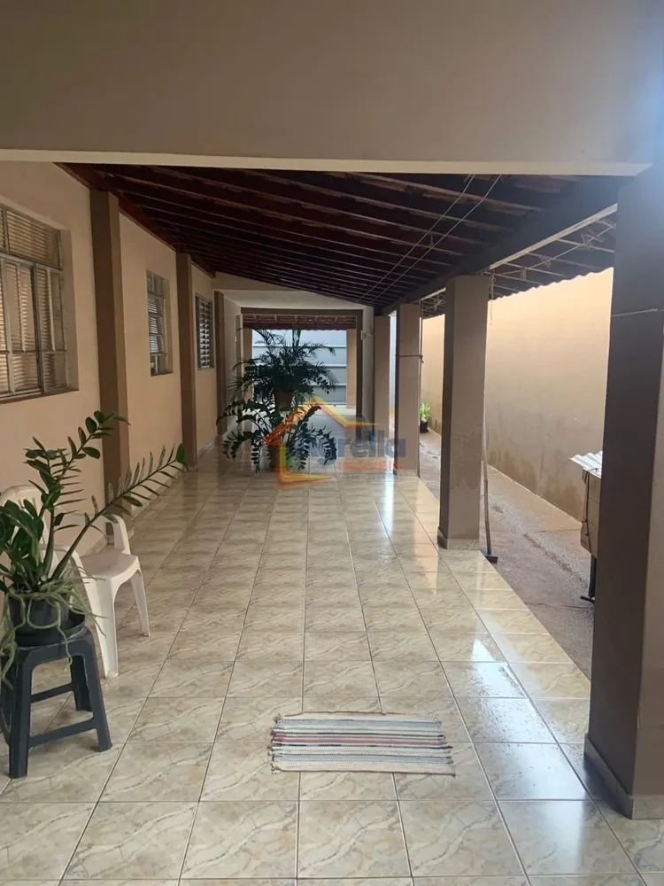 Casa, 4 quartos, 200 m² - Foto 2