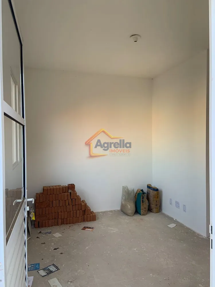 Casa, 2 quartos, 58 m² - Foto 1