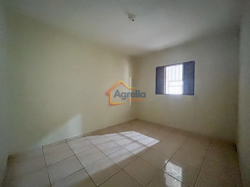 Casa, 3 quartos, 220 m² - Foto 3