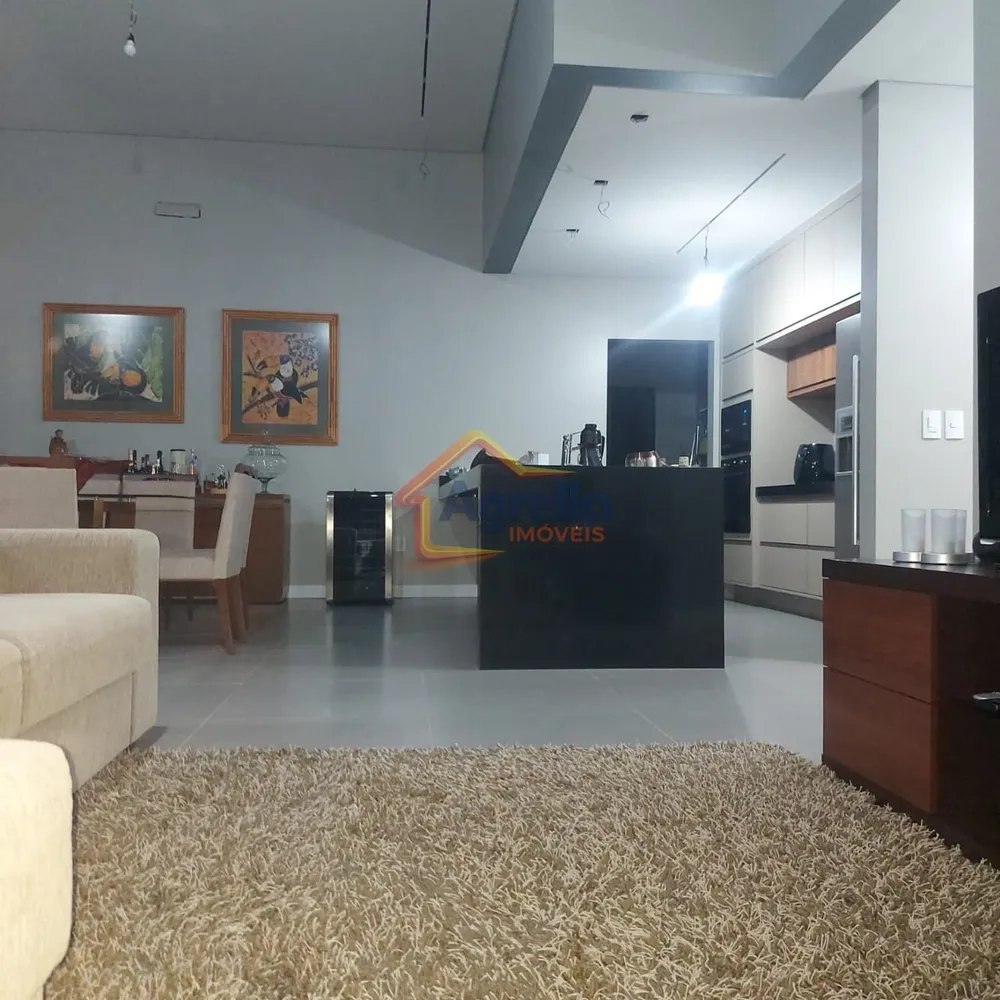 Chácara, 3 quartos, 2500 m² - Foto 3