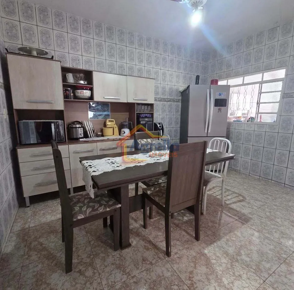 Casa, 2 quartos, 187 m² - Foto 1