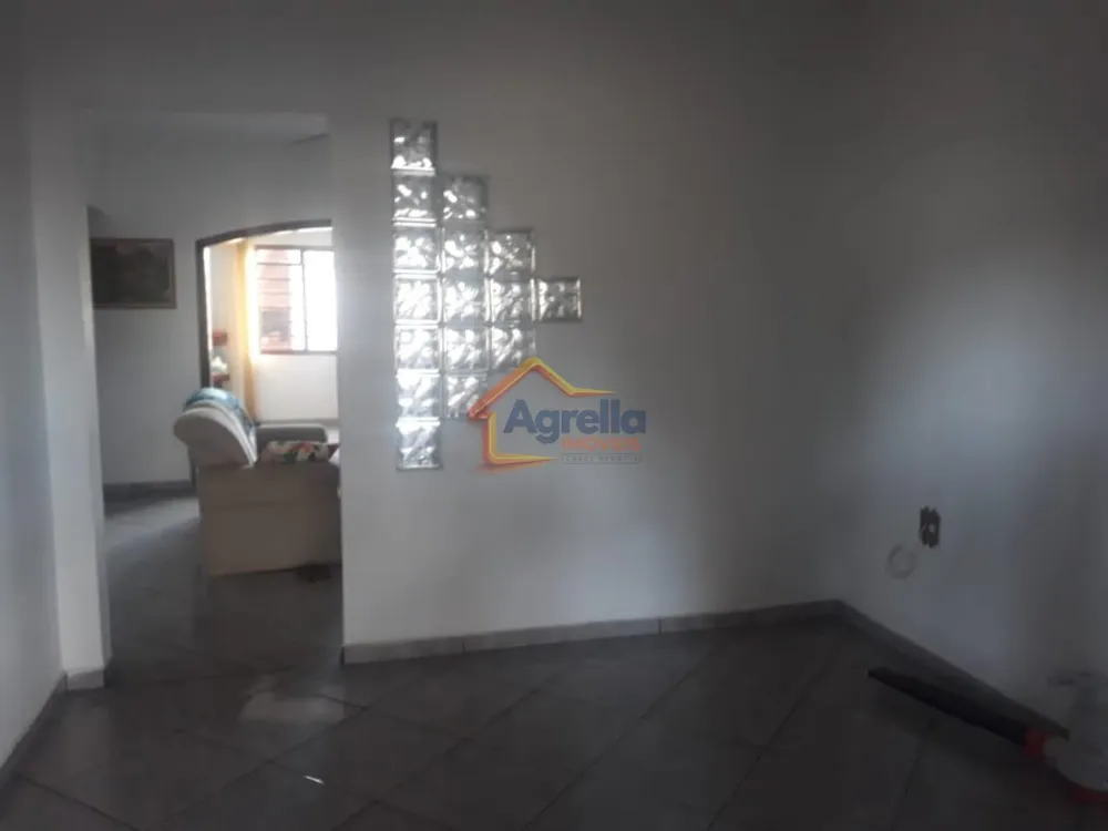 Casa, 3 quartos, 198 m² - Foto 1