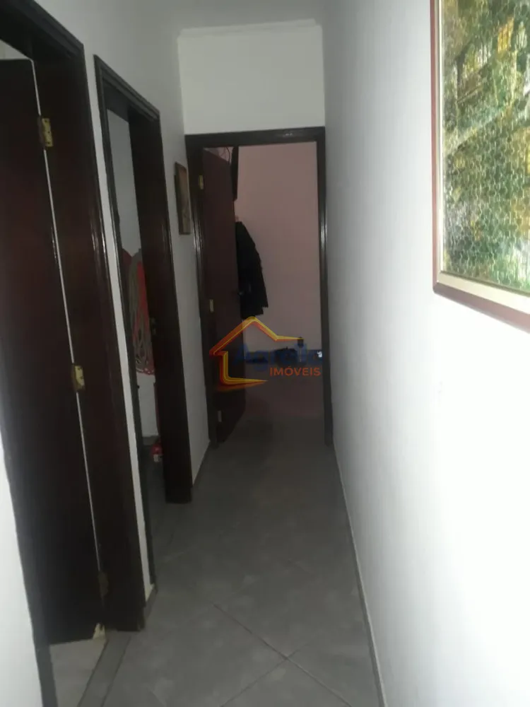 Casa, 3 quartos, 198 m² - Foto 2