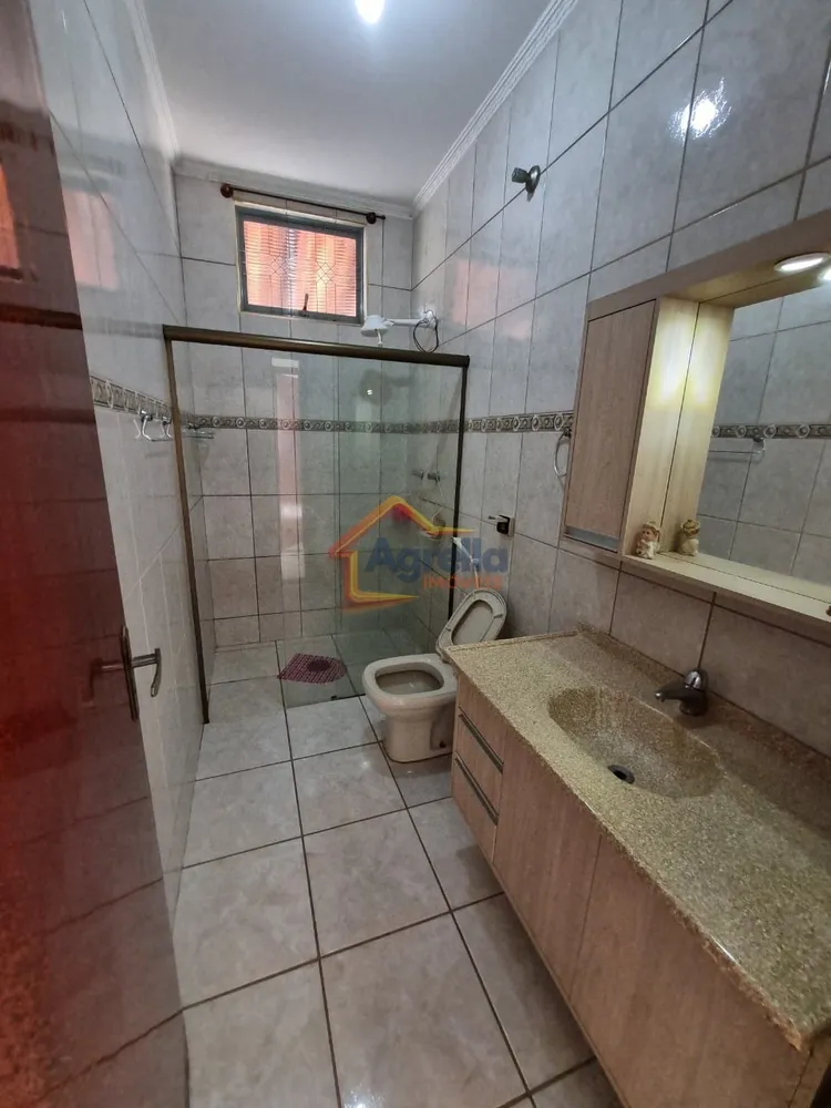 Casa, 3 quartos, 160 m² - Foto 1
