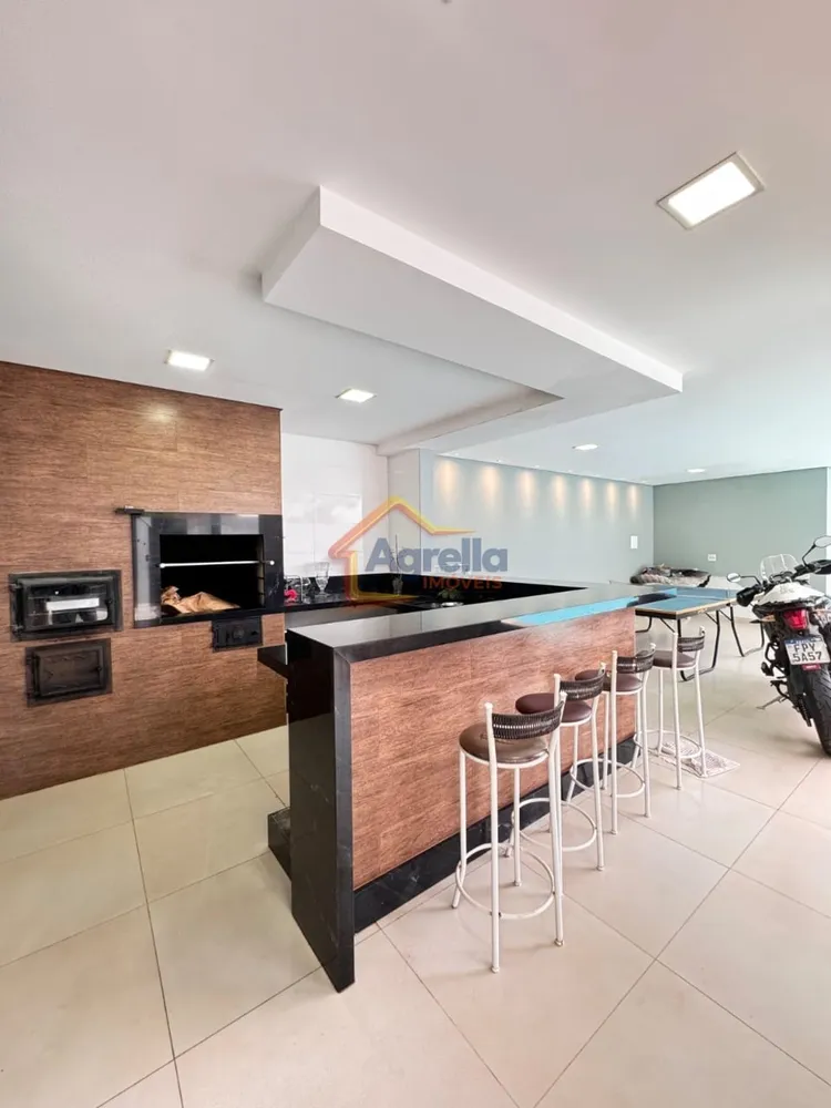 Casa, 4 quartos, 220 m² - Foto 3