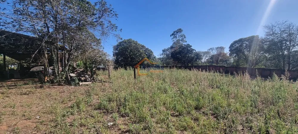 Chácara, 3 quartos, 423 m² - Foto 2