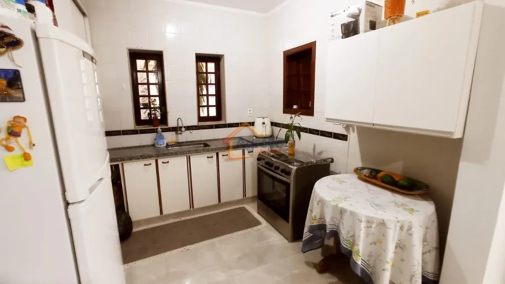 Casa, 3 quartos, 300 m² - Foto 1
