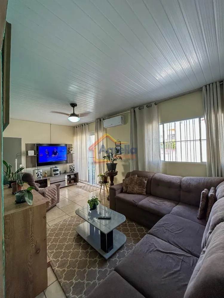 Casa, 3 quartos, 131 m² - Foto 3