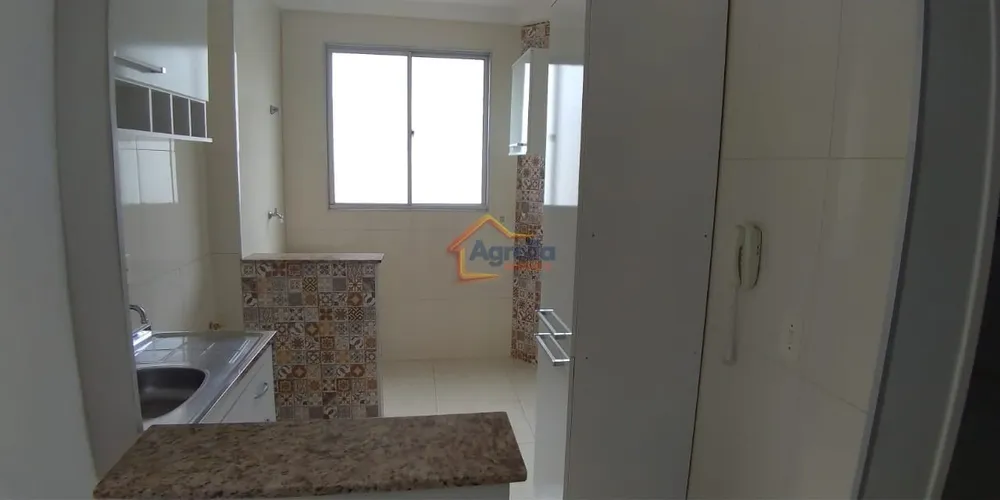 Apartamento, 2 quartos, 60 m² - Foto 2