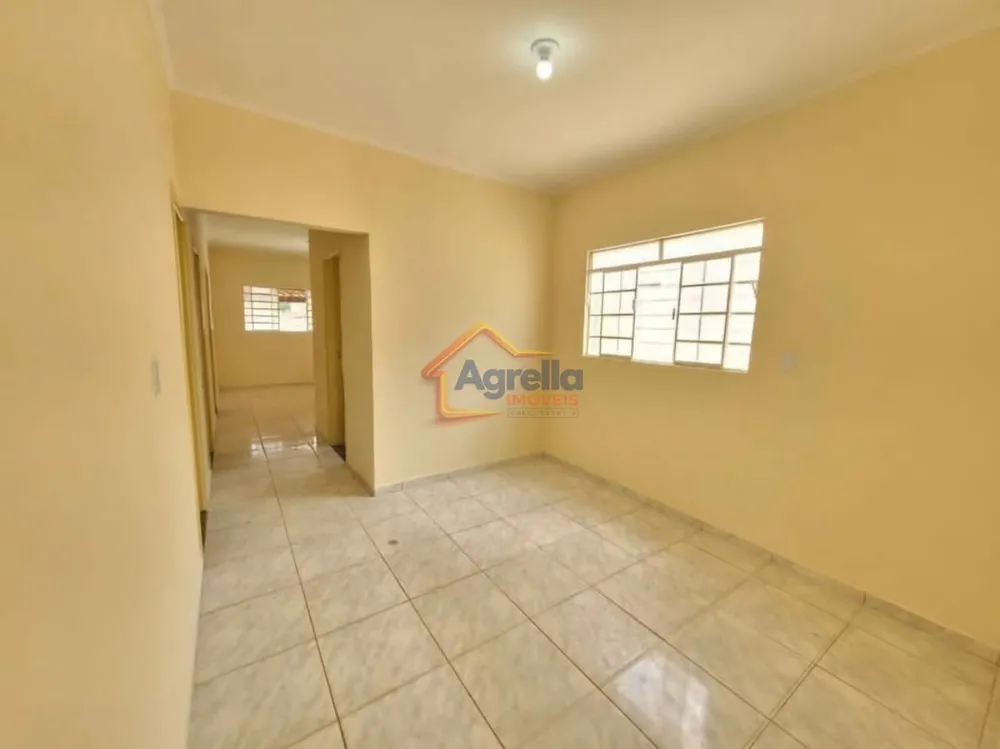 Casa, 3 quartos, 205 m² - Foto 1