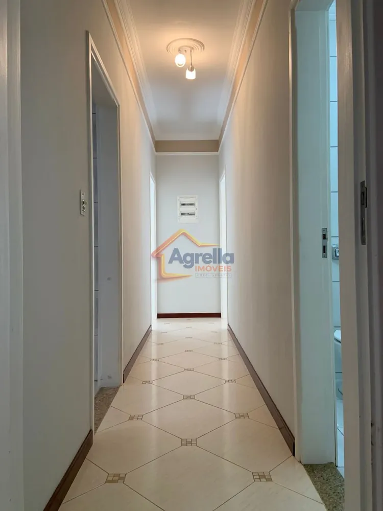Casa, 3 quartos, 240 m² - Foto 3