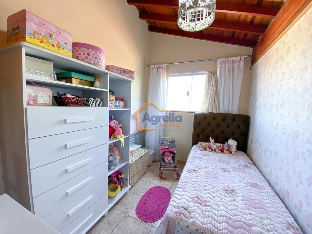 Casa, 3 quartos, 258 m² - Foto 3