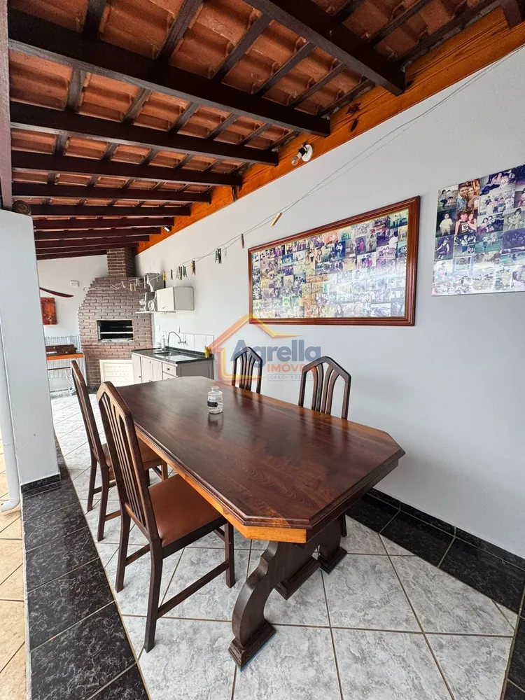 Casa, 3 quartos, 180 m² - Foto 4