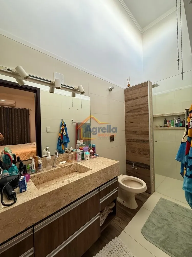 Casa, 3 quartos, 200 m² - Foto 2