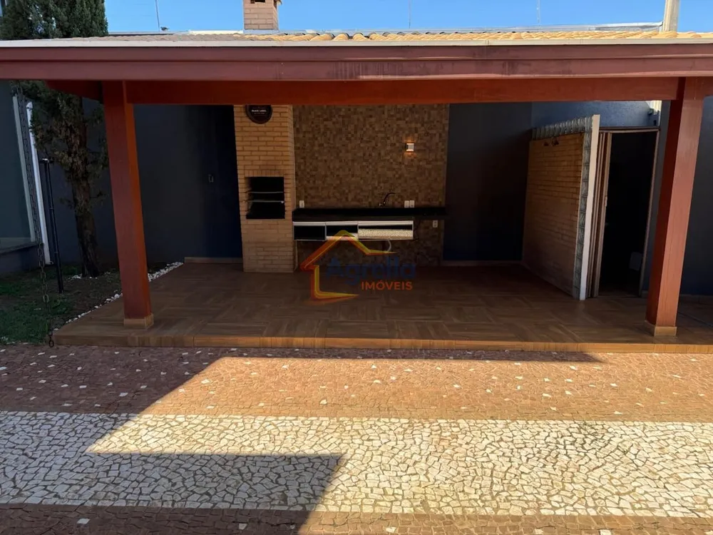 Casa, 3 quartos, 230 m² - Foto 6