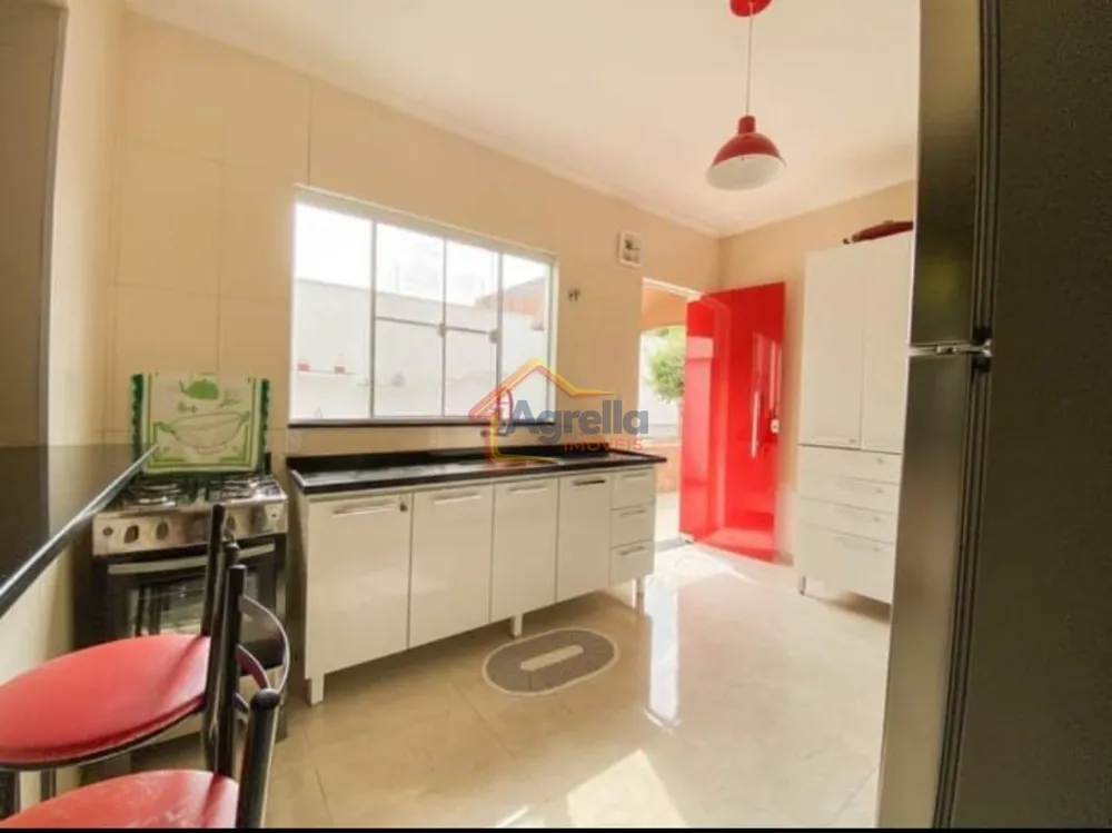Casa, 2 quartos, 250 m² - Foto 1