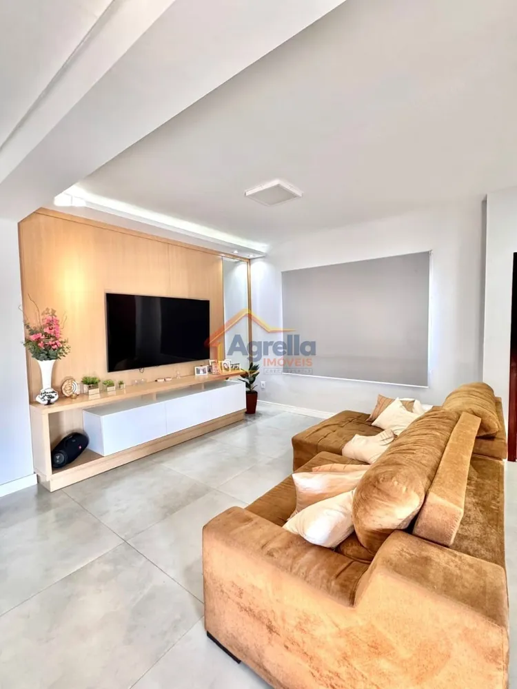 Casa, 3 quartos, 345 m² - Foto 3