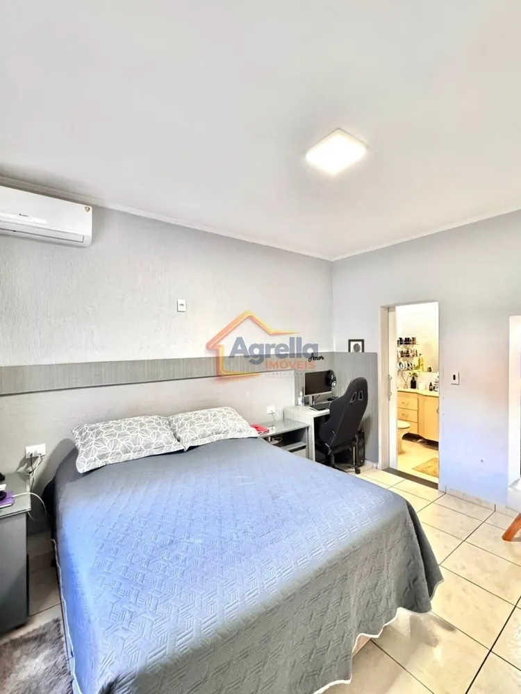 Casa, 3 quartos, 345 m² - Foto 1