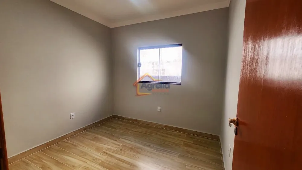 Casa, 3 quartos, 168 m² - Foto 4