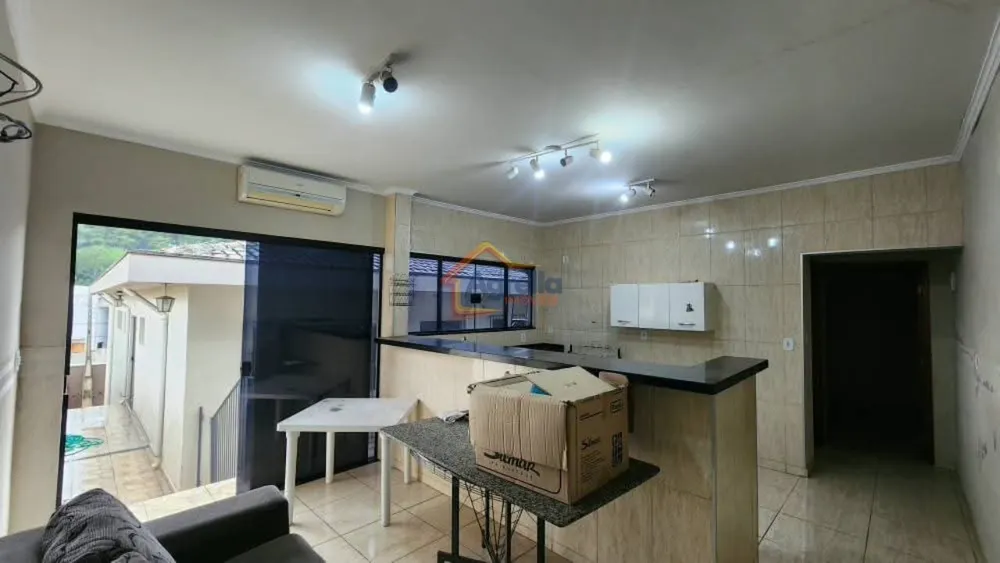 Casa, 3 quartos, 240 m² - Foto 6