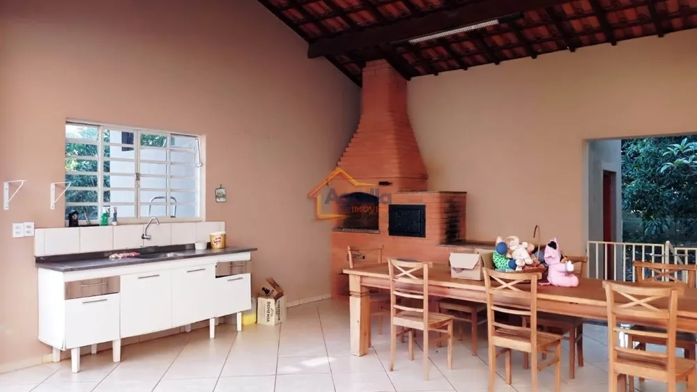 Chácara, 3 quartos, 170 m² - Foto 1