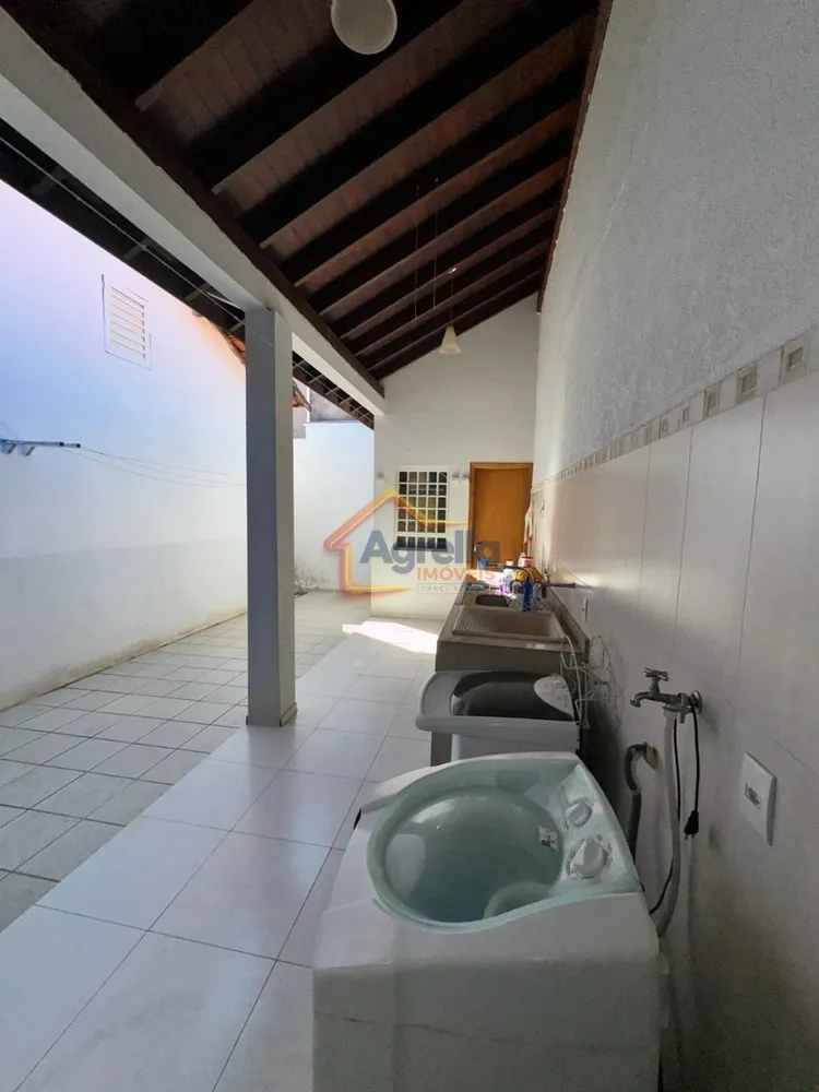 Casa, 3 quartos, 151 m² - Foto 3