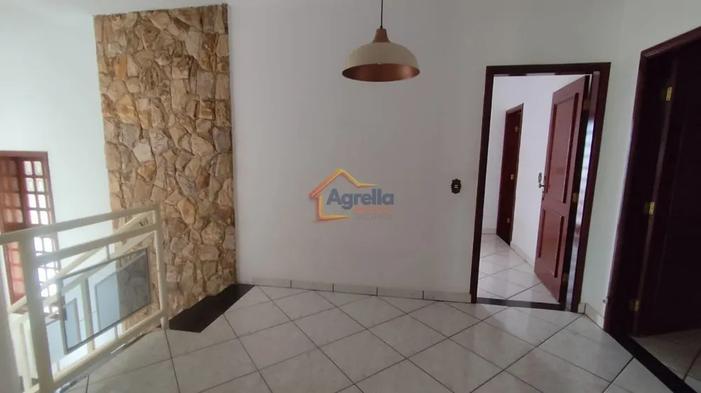 Casa, 3 quartos, 198 m² - Foto 3