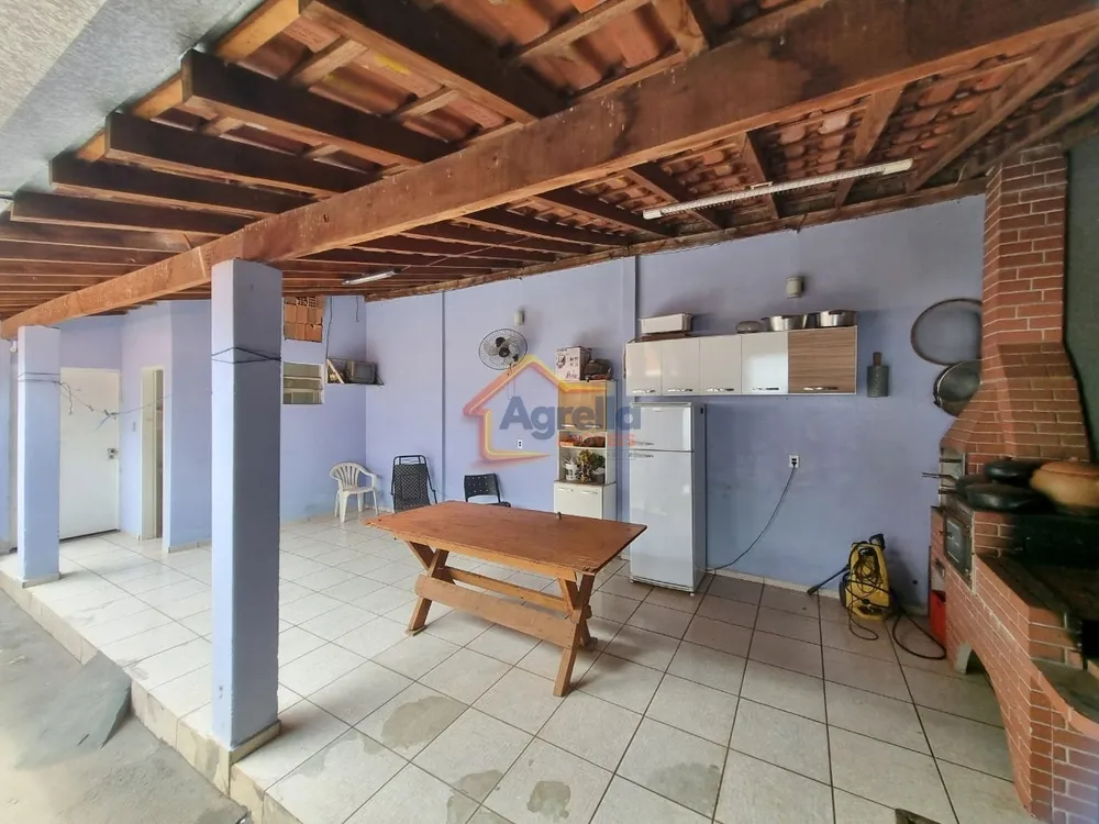 Casa, 3 quartos, 227 m² - Foto 4