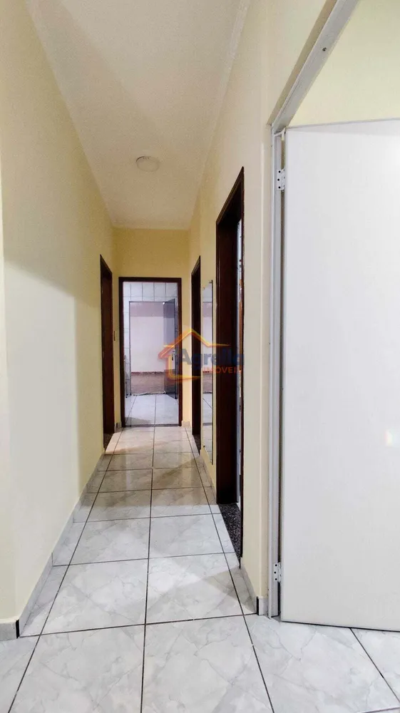 Casa, 3 quartos, 183 m² - Foto 4