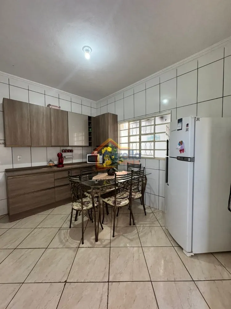 Casa, 2 quartos, 80 m² - Foto 1