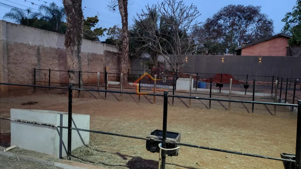 Chácara, 3 quartos, 2500 m² - Foto 3