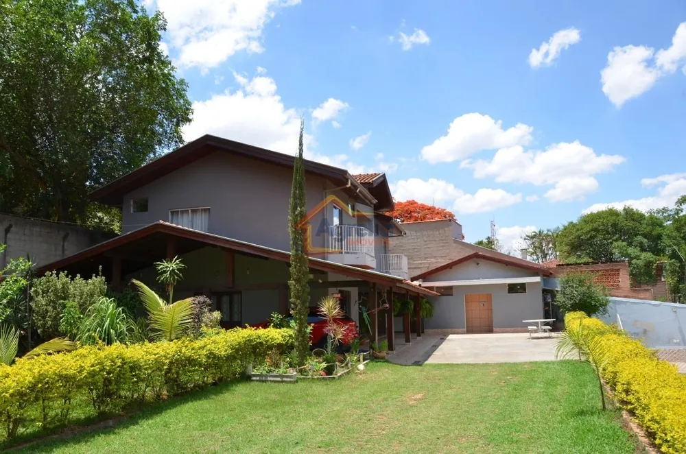 Chácara, 5 quartos, 590 m² - Foto 1