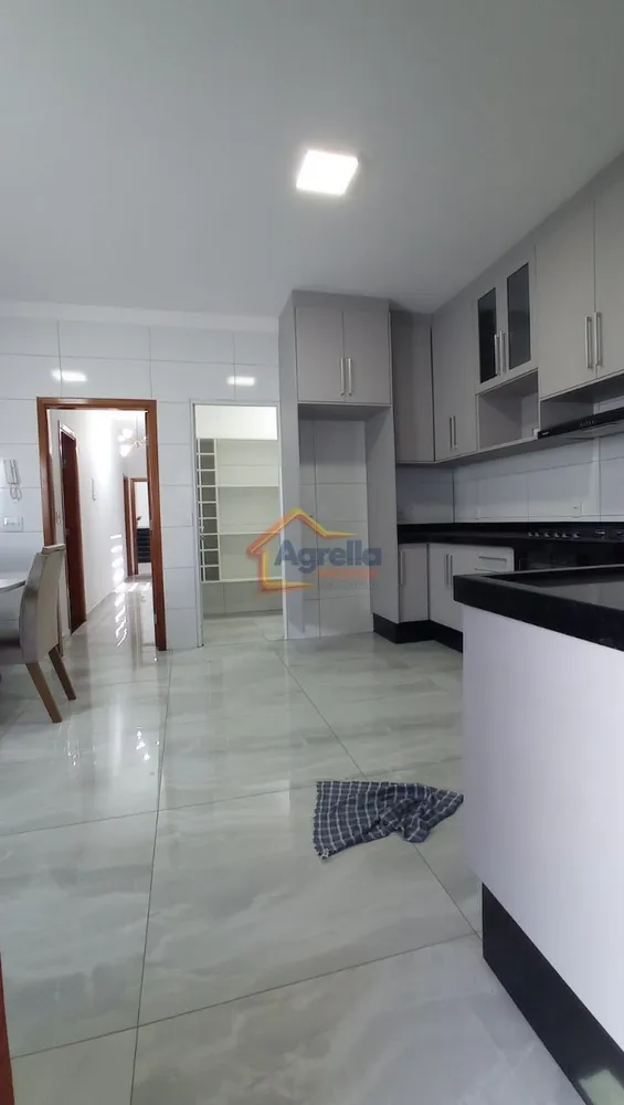 Casa, 4 quartos, 263 m² - Foto 8