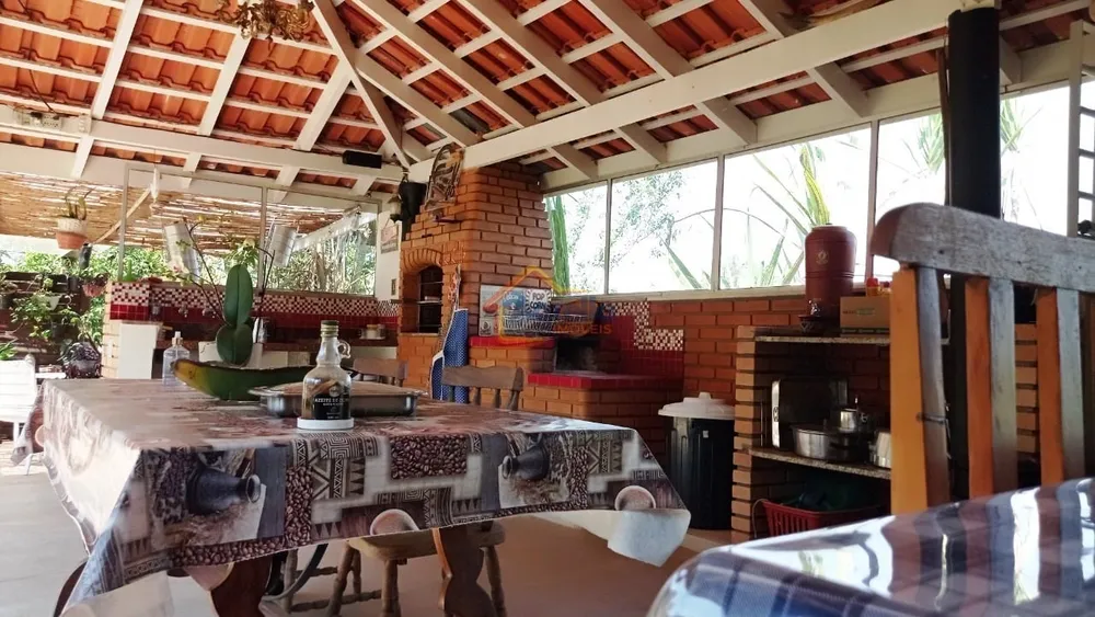 Chácara, 2 quartos, 374 m² - Foto 2