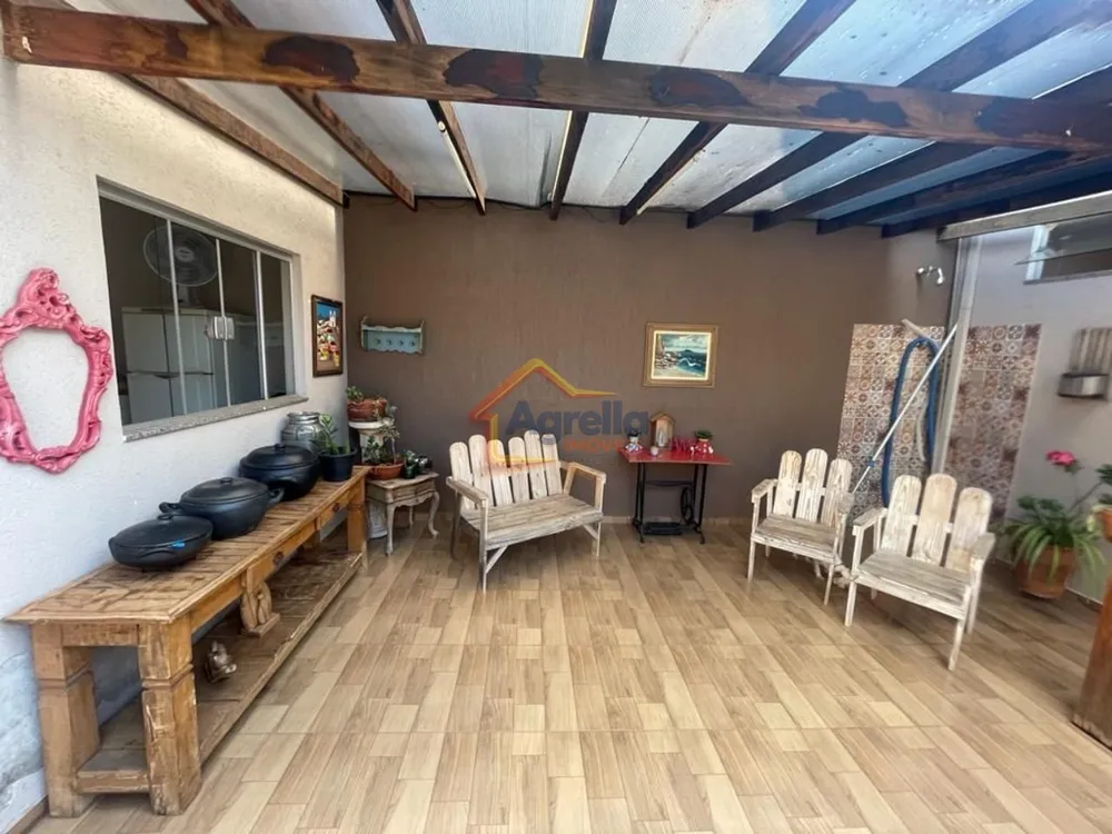 Casa, 3 quartos, 205 m² - Foto 4