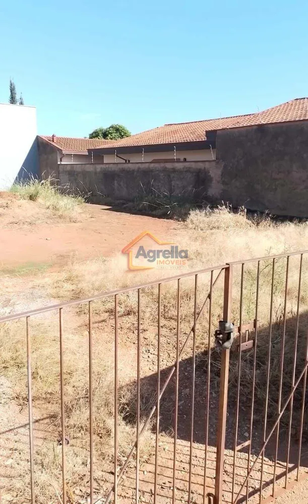 Terreno, 300 m² - Foto 2
