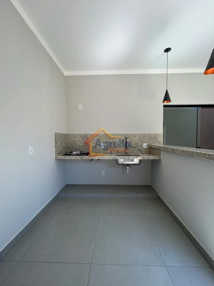 Casa, 3 quartos, 77 m² - Foto 2