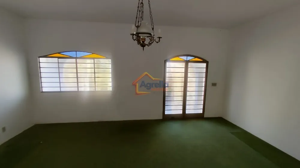 Casa, 3 quartos, 300 m² - Foto 2