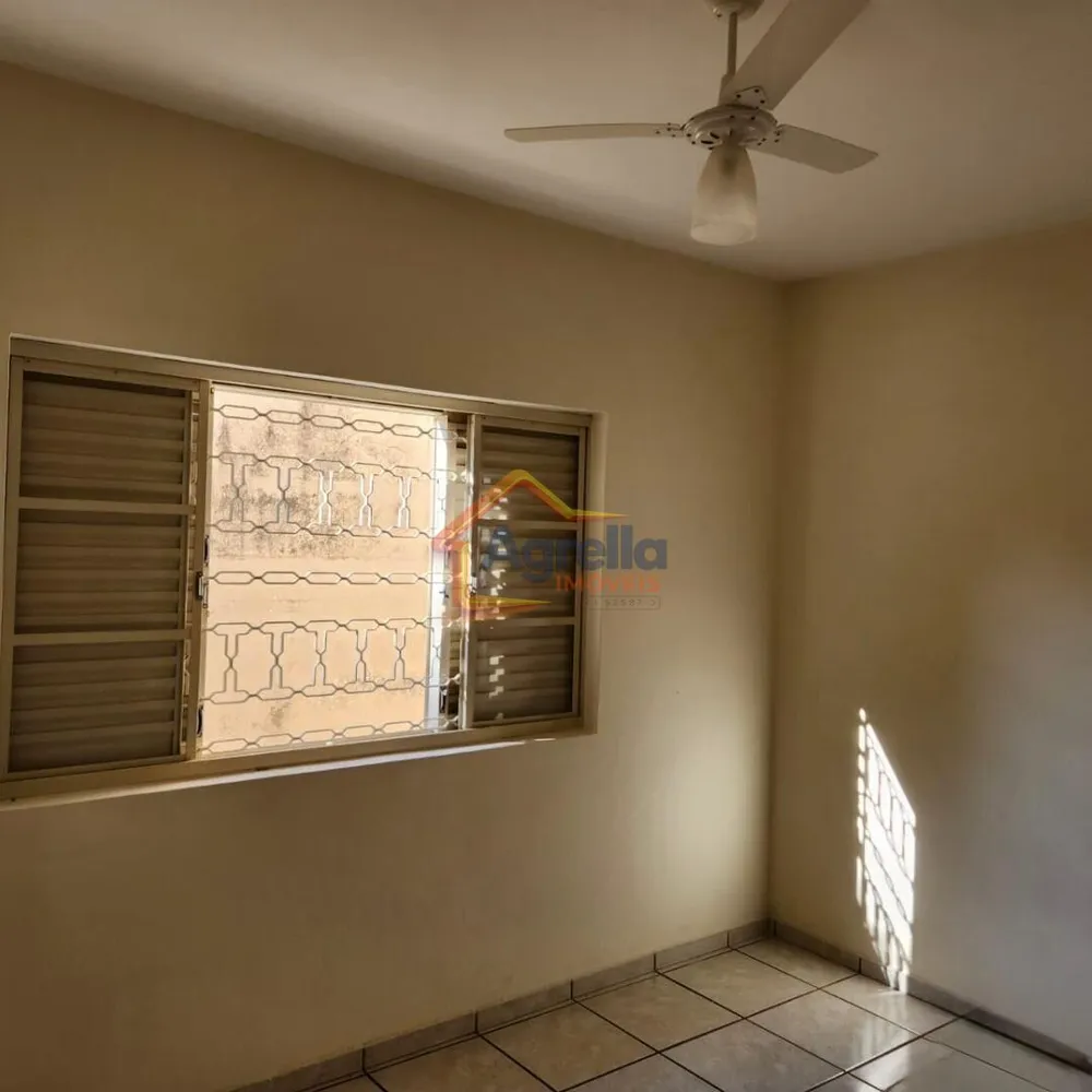 Casa, 3 quartos, 141 m² - Foto 3