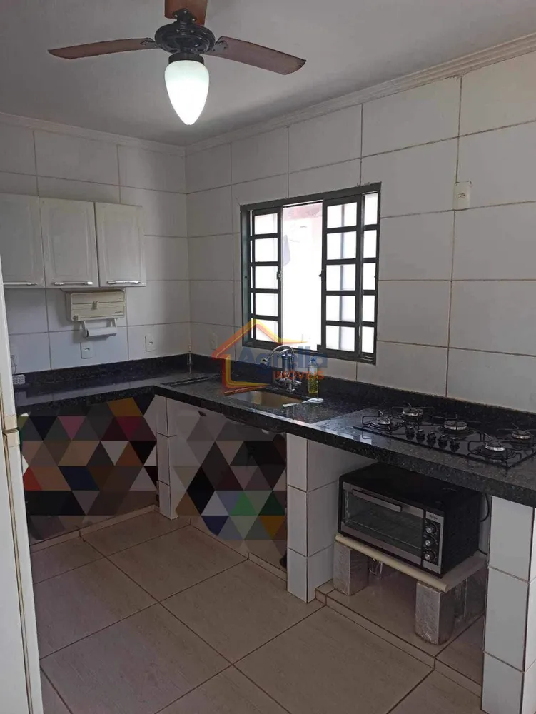 Casa, 3 quartos, 85 m² - Foto 1