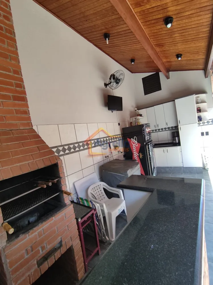 Casa, 3 quartos, 179 m² - Foto 5