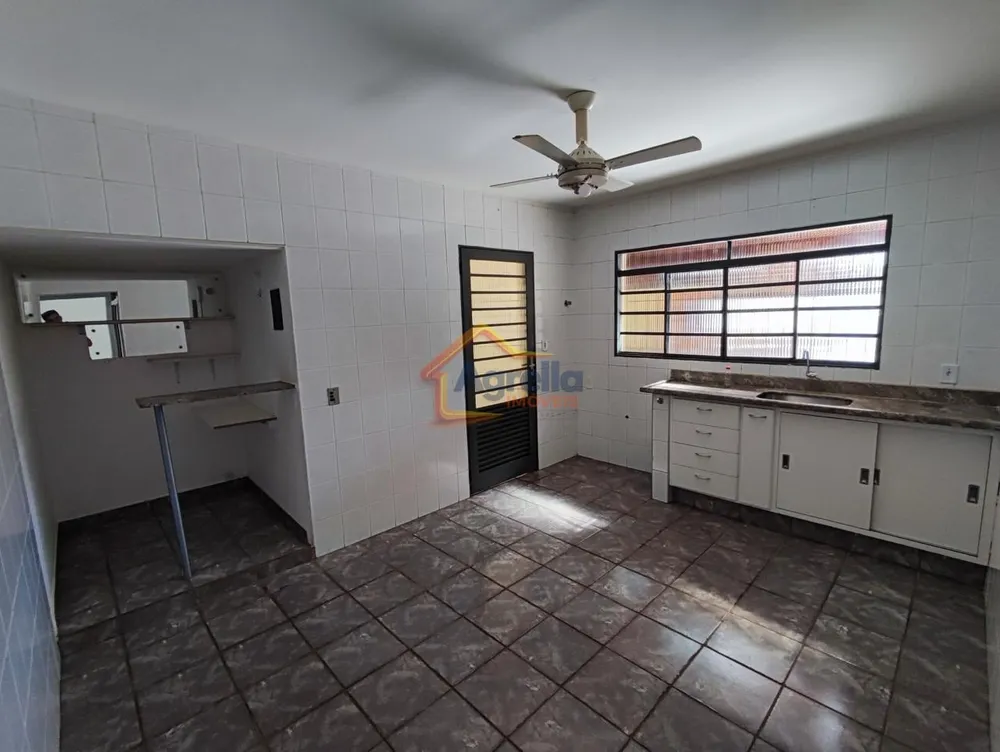 Casa, 3 quartos, 159 m² - Foto 4