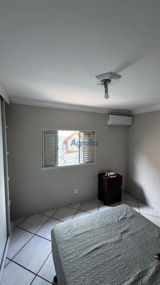 Casa, 3 quartos, 180 m² - Foto 4