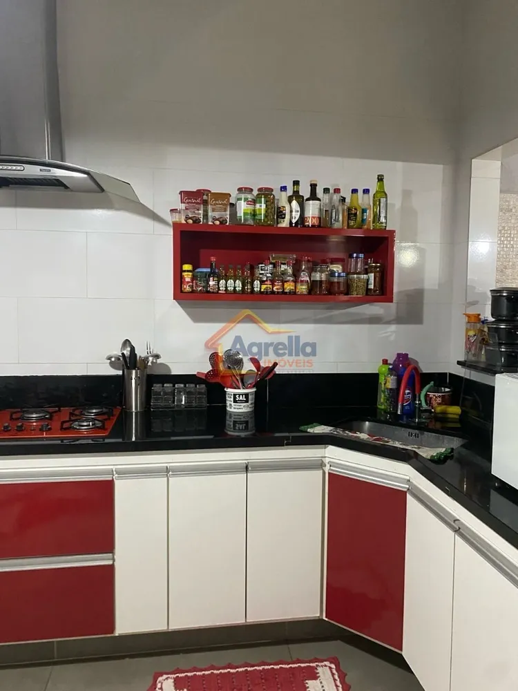 Casa, 3 quartos, 140 m² - Foto 1