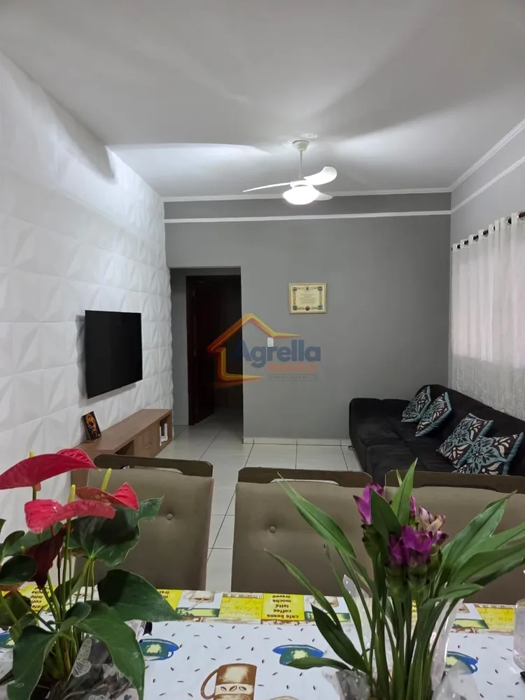 Casa, 2 quartos, 140 m² - Foto 1