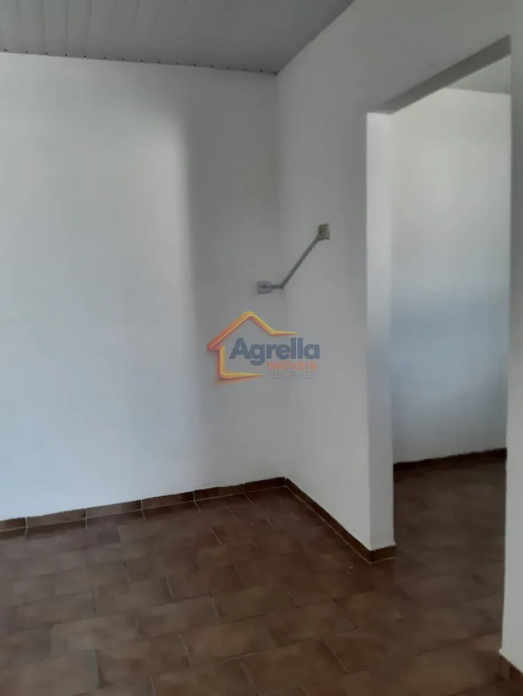 Casa, 3 quartos, 60 m² - Foto 2