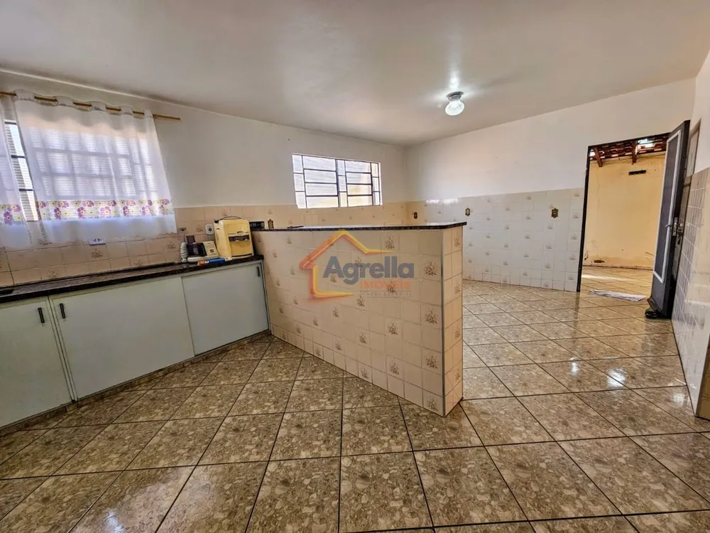 Casa, 3 quartos, 169 m² - Foto 3