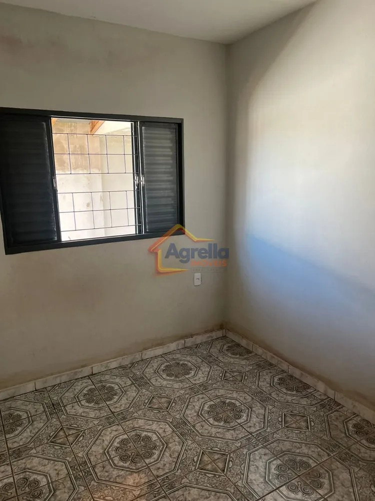 Casa, 5 quartos, 175 m² - Foto 1