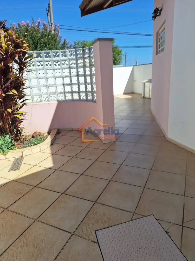 Casa, 3 quartos, 261 m² - Foto 2